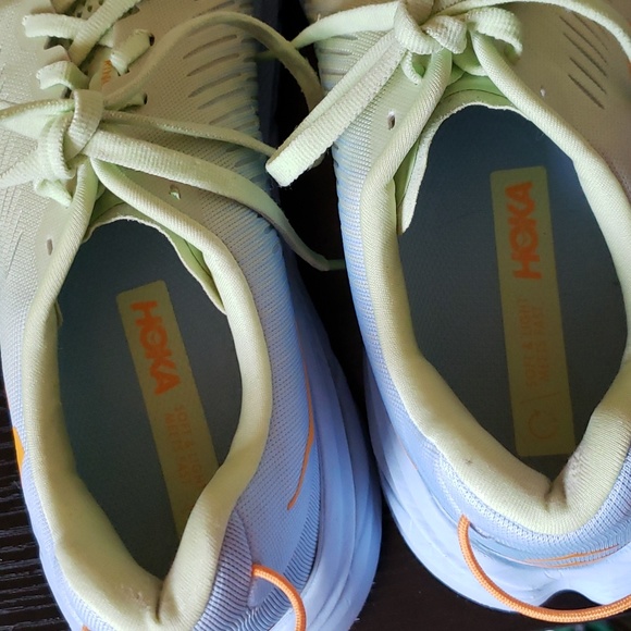 Hoka One One Rincon 3 pre-owned sz 10 B.  Green, blue & orange.  VGC - Picture 9 of 11